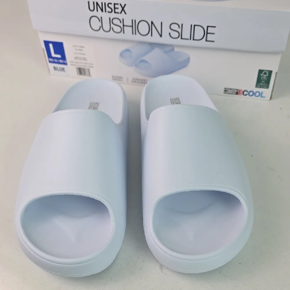 32‎ Degrees Women's Slides Size 9-10 Men's Size 7-8 Large Blue Cushion Shoes